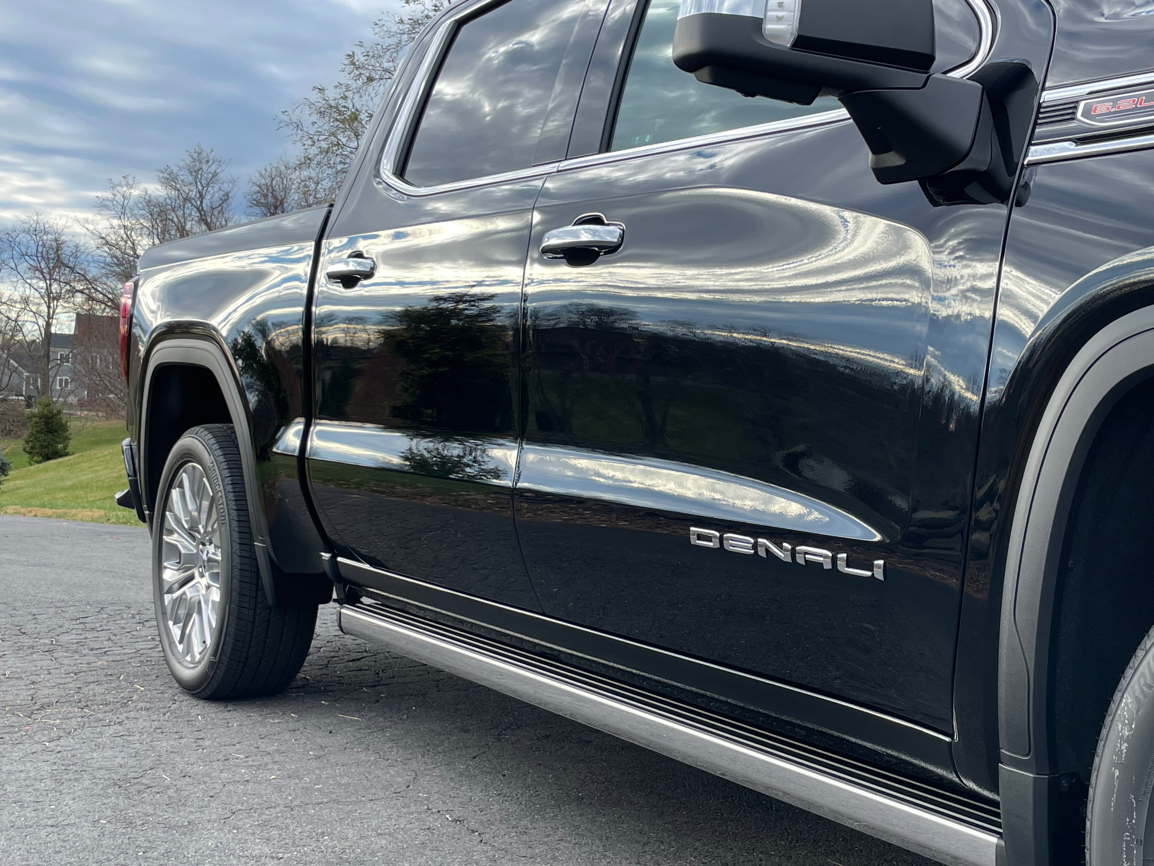 Full Detail — GMC Denali